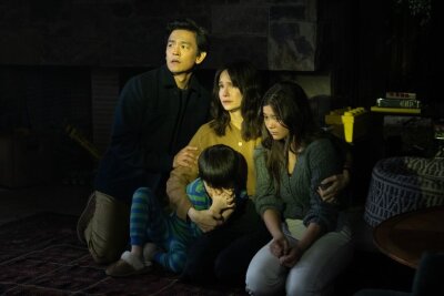 Geschieden im Familienurlaub: Das sind die Kino-Highlights der Woche - "AFRAID" handelt von einer Familie, die eine neue Smart-Home-Technologie mit den Namen "AIA" ausprobiert. Zunächst sind sie alle begeistert, doch dann muss die Familie um ihr Leben fürchten.