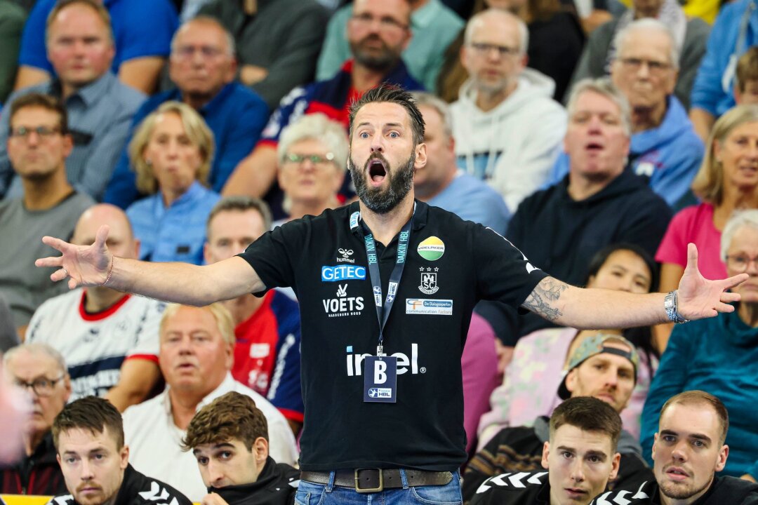 Gespräche statt Training: Magdeburg mit Ruhe im Dauereinsatz - Trainer Bennet Wiegert befindet sich mit dem SC Magdeburg im Dauerstress.