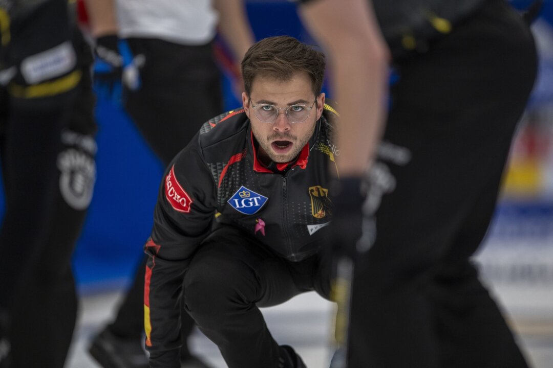 Gold in Finnland: Curling-Männer holen EM-Titel - Die deutschen Curling-Männer um Skip Marc Muskatewitz sind Europameister.