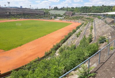 Groundhopping: Wie Corona die Fußball- und Reiselust einschränkt - Groundhopper lieben besonders alte, gammelige Stadien: Ein Klassiker ist zweifelsohne das Brünner Fußballstadion "Za Lužánkami". Foto: Privat