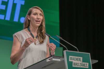 Grüne freuen sich über viele neue Mitglieder - "Wir sind über 130.000 Grüne, so viele wie noch nie", sagt Emily Büning, die Politische Geschäftsführerin der Partei. (Archivbild)