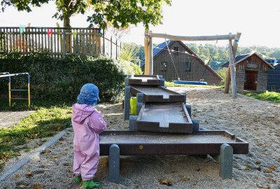 Grünhainichener Kita wird zur Hochburg von "Piraten" - Großer Beliebtheit erfreut sich die neue Matschstraße. Foto: Andreas Bauer