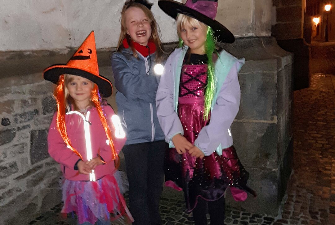 Gruseltour mit Silberstadtbahn: Aktionen zu Halloween in Freiberg - Viele Kinder verkleiden sich bald wieder zu Halloween. Foto: R. Fischer