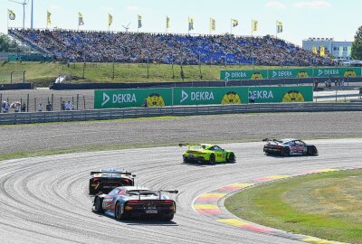 Gut Besuchter erster DTM-Renntag auf dem Sachsenring - Schon der Samstag war gut besucht. Foto: Thorsten Horn