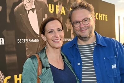 GZSZ-Star Ulrike Frank gibt private Einblicke in 25 Jahre Ehe - Ulrike Frank ist mit dem Komponisten Marc Schubring verheiratet.