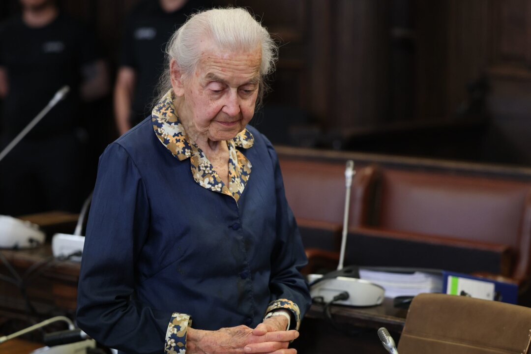 Haftstrafe für 95-jährige Holocaust-Leugnerin - "Auschwitz ist kein Vernichtungs-, sondern ein Arbeitslager gewesen": Ursula Haverbeck.