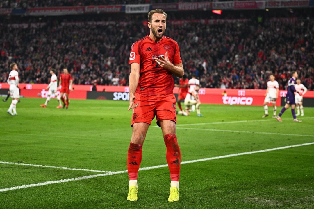 Hattrick von Kane: Bayern verteidigt Tabellenführung - Harry Kane trifft beim Sieg gegen Stuttgart dreifach.