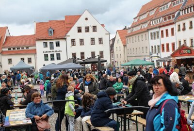 Herbstfest: Freiberg feiert die Feste wie sie fallen - Untermarkt-Flair. Foto: Renate Fischer