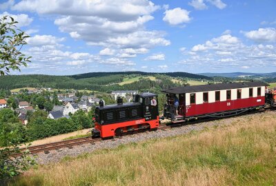 Heute ist Dieseltag bei der Museumsbahn Schönheide - Bei der Museumsbahn Schönheide ist heute zu Himmelfahrt Dieseltag. Foto: Ralf Wendland