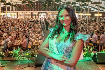 Heute und morgen gibt's noch mehr Sternquell Wiesn in Plauen! -  Das war der Auftakt zur dritten Sternquell Wiesn. 