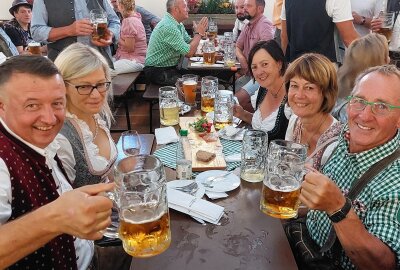 Heute und morgen gibt's noch mehr Sternquell Wiesn in Plauen! -  Das war der Auftakt zur dritten Sternquell Wiesn. 