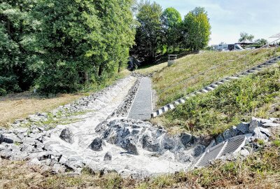 Hochwasserschutz für Plauen-Haselbrunn: Regenüberlaufbecken in Betrieb genommen - Hier gibt's Impressionen von der kleinen Einweihungsfeier dieses großen Bauprojektes. Fotos: Karsten Repert