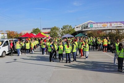 Höhere Löhne: 400 Beschäftigte streiken im Chemnitzer Neefepark - Der Einzelhandel streikt erneut für mehr Lohn. Foto: Jan Härtel