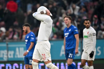 Hoffenheim rettet Remis in Augsburg - Matarazzo unter Druck - Viel Kampf und auch Krampf in Augsburg.