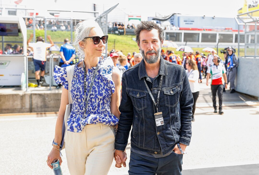 Hollywood-Star Keanu Reeves zu Gast beim Grand Prix am  Sachsenring - Keanu Reeves ist für Filme wie John Wick bekannt. Foto: Juergen Tap