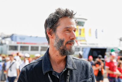 Hollywood-Star Keanu Reeves zu Gast beim Grand Prix am  Sachsenring - Keanu Reeves ist für Filme wie John Wick bekannt. Foto: Juergen Tap