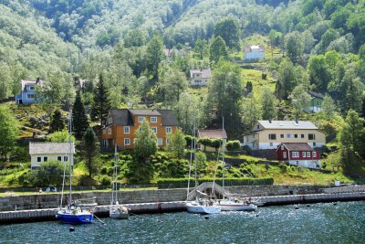 Industriekultur im Fjordland: In die Gründerzeit Norwegens - Das Arbeiterdorf Flørli sollte einst abgerissen werden. Doch der norwegische Alpenverein setzte sich für den Erhalt ein.