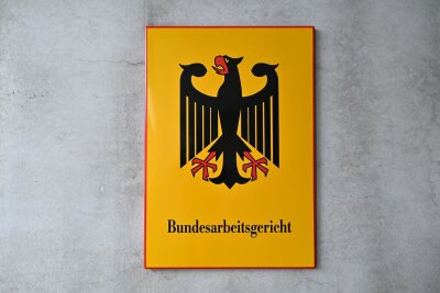 Inflationsprämie auch in Passivphase der Altersteilzeit - Das Bundesarbeitsgericht hat entschieden, dass Arbeitgeber Beschäftigte in der Passivphase der Altersteilzeit nicht von der Inflationsausgleichsprämie ausnehmen dürfen.