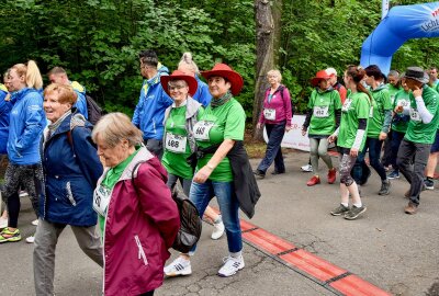 Inklusiver Lauf mit hunderten Teilnehmern in Chemnitz: Mutter-Tochter-Duo feiert Premiere - Der Lauf fand zum vierten mal statt. Foto: Steffi Hofmann