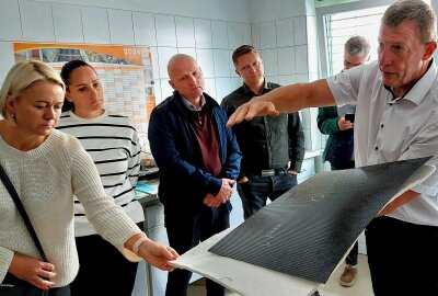 Internationales Problem: Der Regionalkreislauf beschäftigt die Abfallverwerter in Plauen und Litauen - Hier gibt es Bildimpressionen vom Arbeitsbesuch der Litauer in Plauen. Foto: Karsten Repert