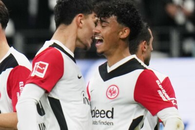 Irres Torfestival: Frankfurt verschärft Bochums Krise - Eintracht Frankfurt nahm den VfL Bochum auseinander.