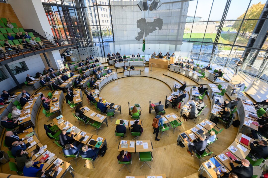 Jugend-Redeforum - Schüler debattieren im Landtag - Im Plenarsaal des Dresdner Landtags findet das Jugend-Redeforum statt (Archivbild).