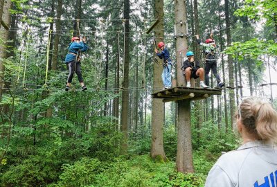 Jugendaustausch in Zschopau vereint Schüler aus vier Ländern - Zum Programm gehörte ein Ausflug an den Geyrischen Teich. Foto: Andreas Bauer