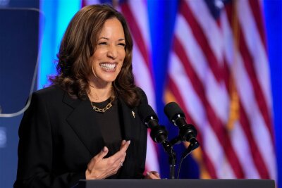 Kandidatin der Demokraten: Wer ist Kamala Harris? - Die demokratische Präsidentschaftskandidatin Kamala Harris ist für ihre fröhliche Art bekannt. (Archivbild)