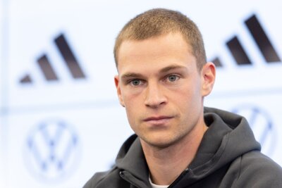 Kapitän Kimmich: "Große Ziele" - aber kein Politiker - Der Kapitän gibt den Gewinn der Nations League als klares Ziel aus.