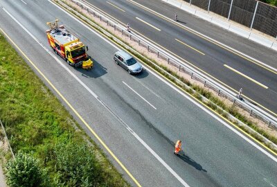 Kilometerlanger Rückstau durch Ölspur auf A72 - Aufgrund einer Ölspur kommt es zu kilometerlangem Rückstau auf der A72. Foto: privat