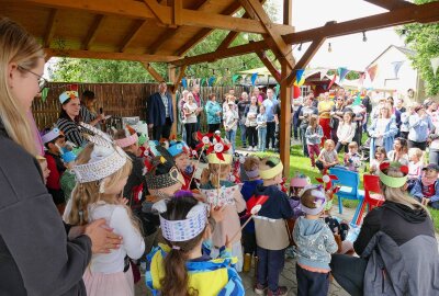 Kita erhält neuen Namen: Darum hat Venusberg jetzt einen "Märchenwald" - Anlässlich des Jubiläums hatten die Kinder ein buntes Programm vorbereitet. Foto: Andreas Bauer