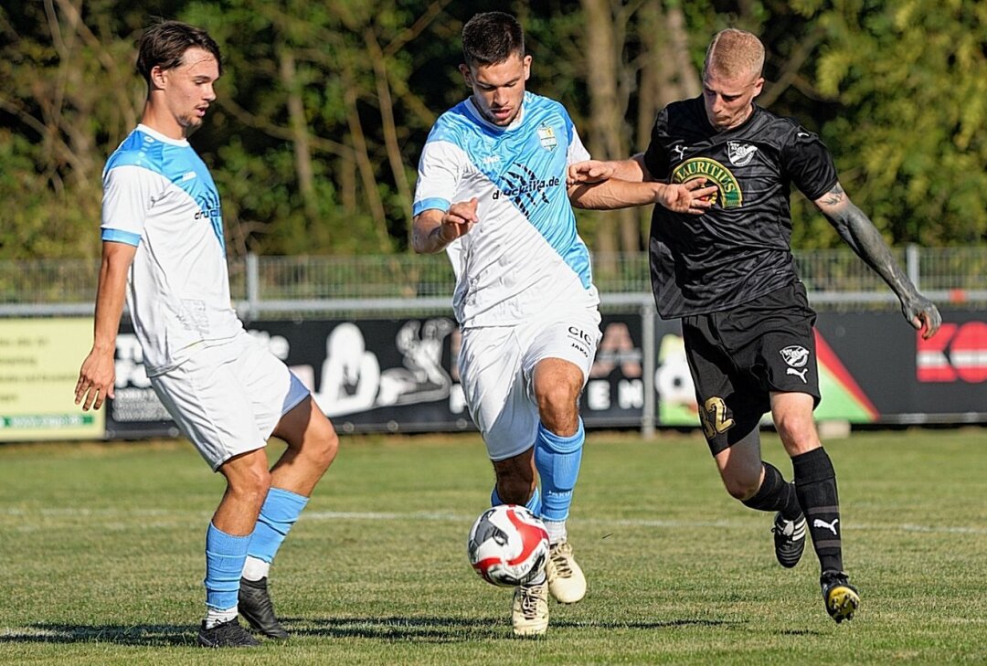 Knaller im Sachsenpokal: CFC empfängt Drittliga-Team - Der Chemnitzer FC setzte sich mit 6:0 beim BSV Irfersgrün durch und trifft nun auf die SG Dynamo Dresden. Foto: Marcus Hengst