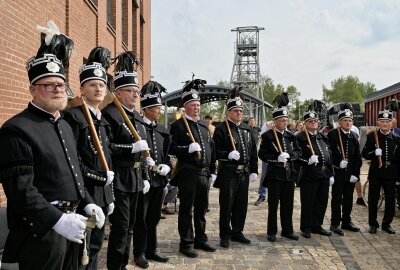 Kohle Welt in Oelsnitz: Neues Highlight der sächsischen Bergbaugeschichte öffnet im Oktober - Der Abschluss der Baumaßnahmen ist feierlich begangen worden. Foto: Ralf Wendland