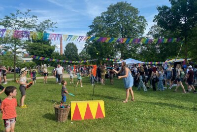 Kosmos-Festival in Chemnitz setzt Zeichen für Toleranz und Vielfalt - Impressionen des diesjährigen Kosmos-Festival. Foto: Kim Möhle