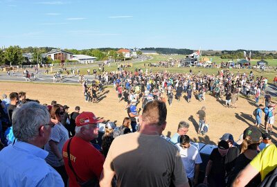 Kult-Rennen an diesem Wochenende in Frohburg - Und am Ende feiern alle gemeinsam. Foto: Thorsten Horn