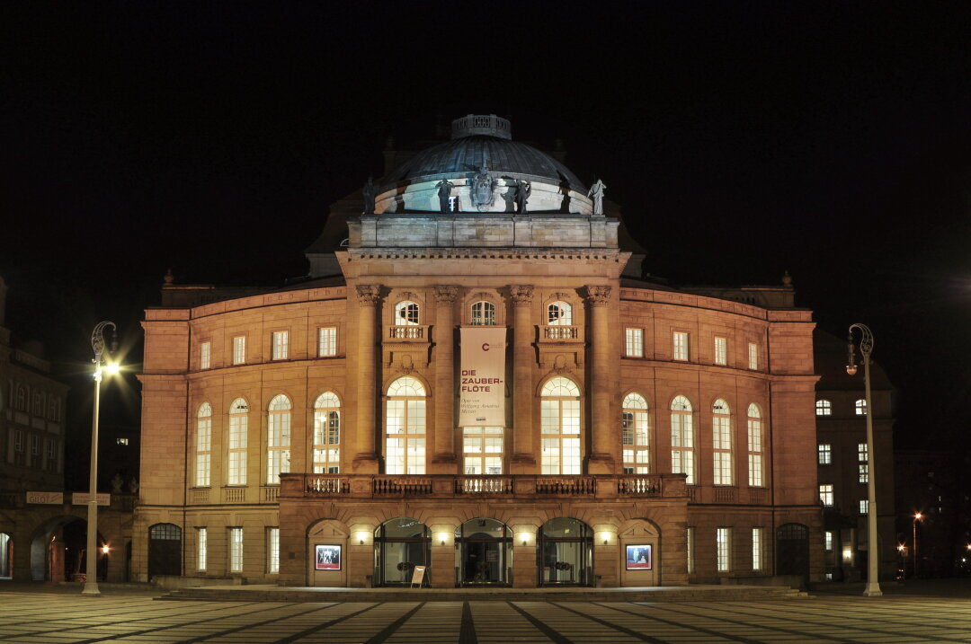 Kultur an kalten Tagen: Die Highlights in der Oper und Stadthalle - Das Chemnitzer Opernhaus hat im Herbst viele tolle Aufführungen zu bieten.