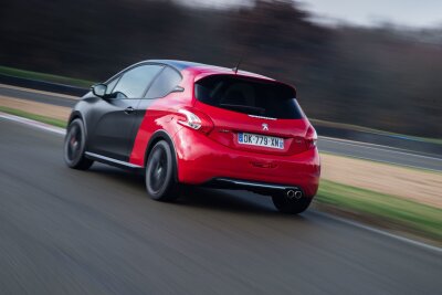 Kurvt nach oben: Der Peugeot 208 beim Tüv - Kleiner Flitzer: Auch sportlich gab sich der Peugeot, etwa als 208 GTi 30th von 2014.