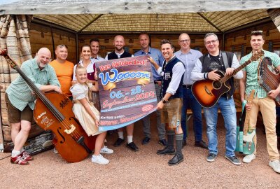 Längere Öffnungszeit und neue Band: So werden die Wooosn 2024 - In diesem Jahr tritt bei den Woosn in Chemnitz die Partyband "Lattentatra" auf. Foto: Steffi Hoffmann