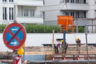 Lärm bis Schimmel: Wie Sie die Miete erfolgreich mindern - Gegen Baulärm in der Umgebung kann der Vermieter nichts tun.