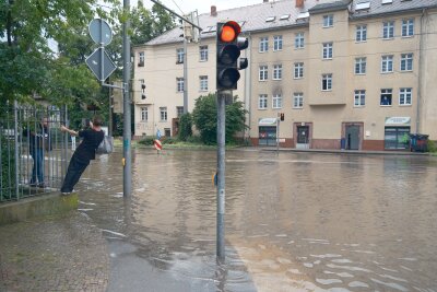 Ein starkes Unwetter zog Freitagnachmittag über Leipzig. Foto: Christian Grube