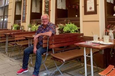 Liberales München: Wo Freddie Mercury seine Feste feierte - Kennt viele Geschichten zu "Queen" und Mercury: Herbert "Herbi" Hauke, laut Visitenkarte "Rock-History Guru".