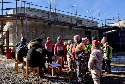 Limbach-Oberfrohna: Neue Kita nimmt Gestalt an - Am Donnerstag fand das Richtfest für die neue Kita statt. Foto: Steffi Hofmann