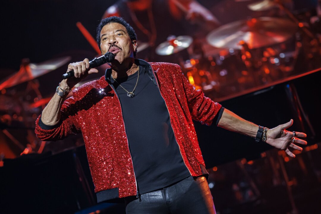 Lionel Richie auf Tour: "Eine Show in Oberhausen ist Urlaub" - In den letzten Jahren trat Lionel Richie auf vielen Festivals auf. 2025 gibt er auf seiner Europa-Tournee fünf Konzerte in Deutschland.