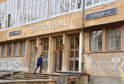 Location: Schauspielhaus / Spinnbau Chemnitz - Weil das Schauspielhaus derzeit saniert wird, muss der Spinnbau (im Bild) für Vorstellungen des Schauspiels und Figurentheaters gemietet werden. Foto: Steffi Hofmann