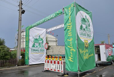 Lugau feiert 825. Geburtstag und 100 Jahre Stadtrecht - Die Festtage in Lugau sind gestartet - gefeiert wird bis Sonntag mit einem bunten Programm. Foto: Ralf Wendland