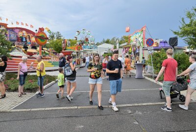 Lugau feiert 825. Geburtstag und 100 Jahre Stadtrecht - Die Festtage in Lugau sind gestartet - gefeiert wird bis Sonntag mit einem bunten Programm. Foto: Ralf Wendland