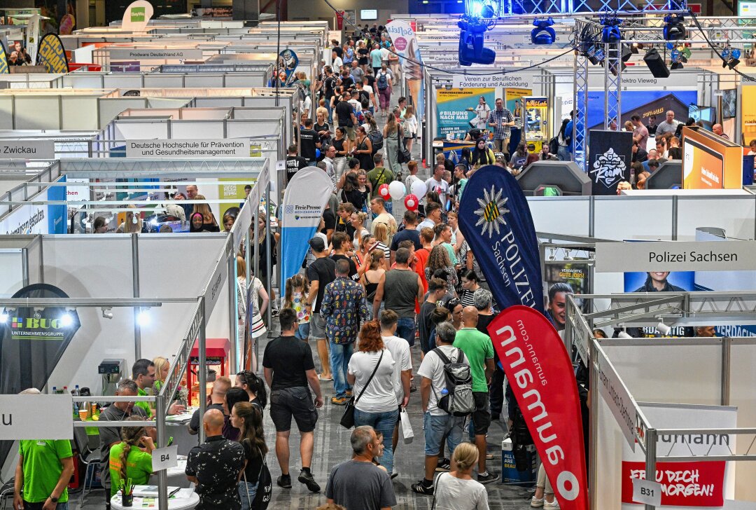 "Mach Was!" in der Messe Chemnitz: Über 185 Aussteller vor Ort - Ein Blick auf die Messestände. Foto: Uwe Mann/Archiv