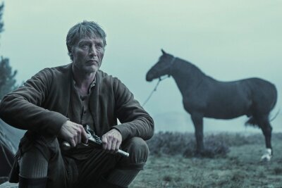 Mads Mikkelsen in Höchstform: Das sind die Heimkino-Highlights der Woche - Ludvig Kahlen (Mads Mikkelsen) hat es sich zur Aufgabe gemacht, gegen alle Widerstände die jütländische Heide zu besiedeln.