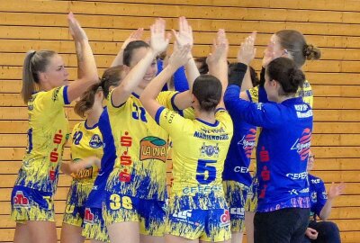 Marienbergs Handballerinnen wahren ihre weiße Weste - Grund zum Jubeln gab es für die HSV-Damen häufig. Foto: Andreas Bauer