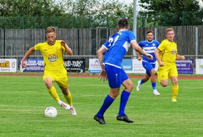 Marienbergs Kicker setzen in der Landesliga erstes Achtungszeichen - Im Mittelfeld gehörte Maximilian Schreiter zu Motors Aktivposten. Foto: Andreas Bauer